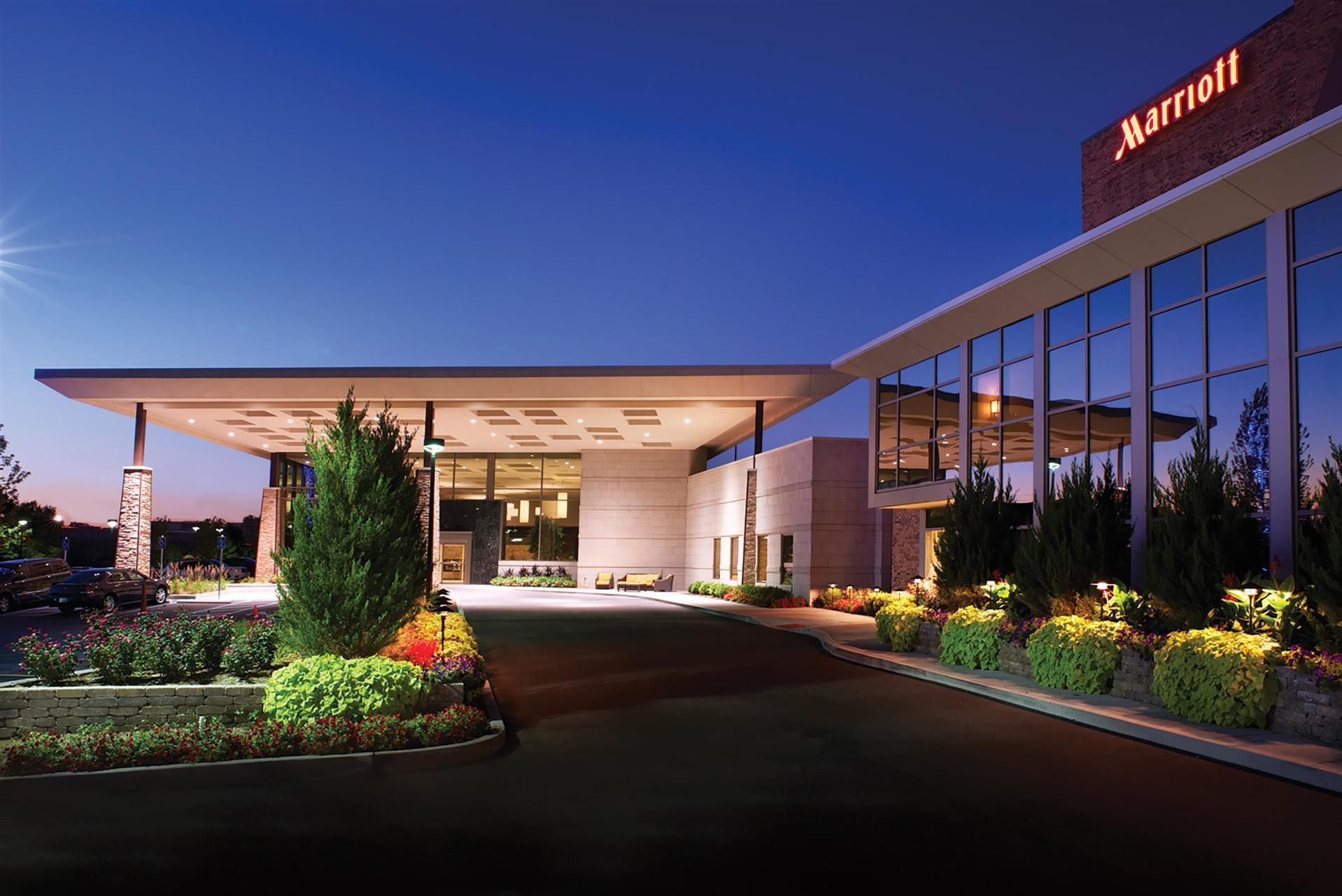 Indianapolis Marriott East Hotel & Conference Center - 25M hotel renovation complete! image