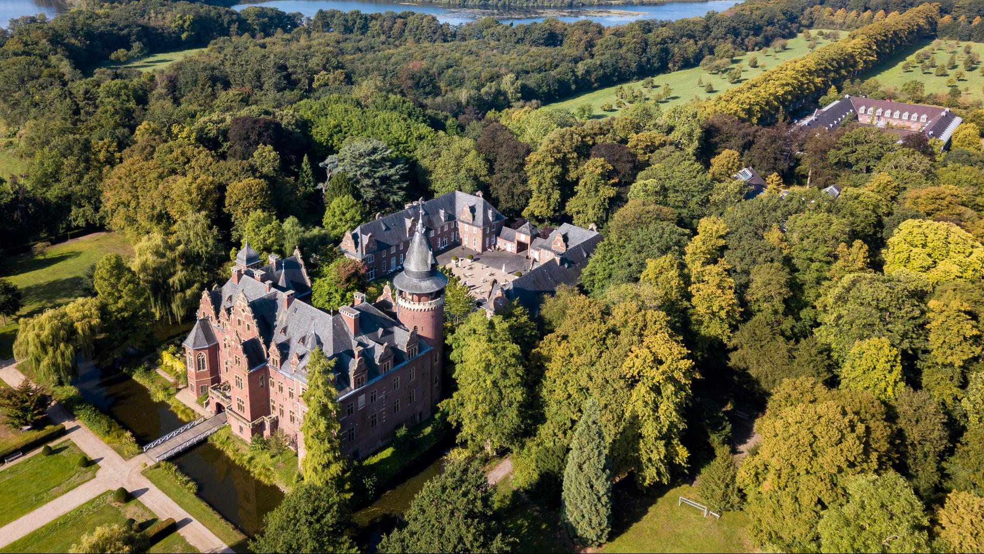 Chateauform Schloss Krickenbeck image