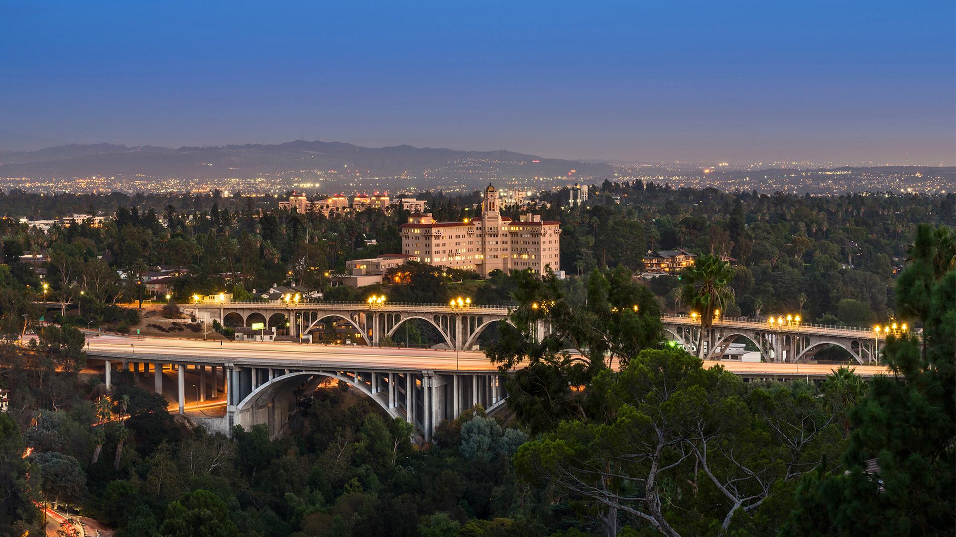 Look no further, this Pasadena meeting planning guide has all the information