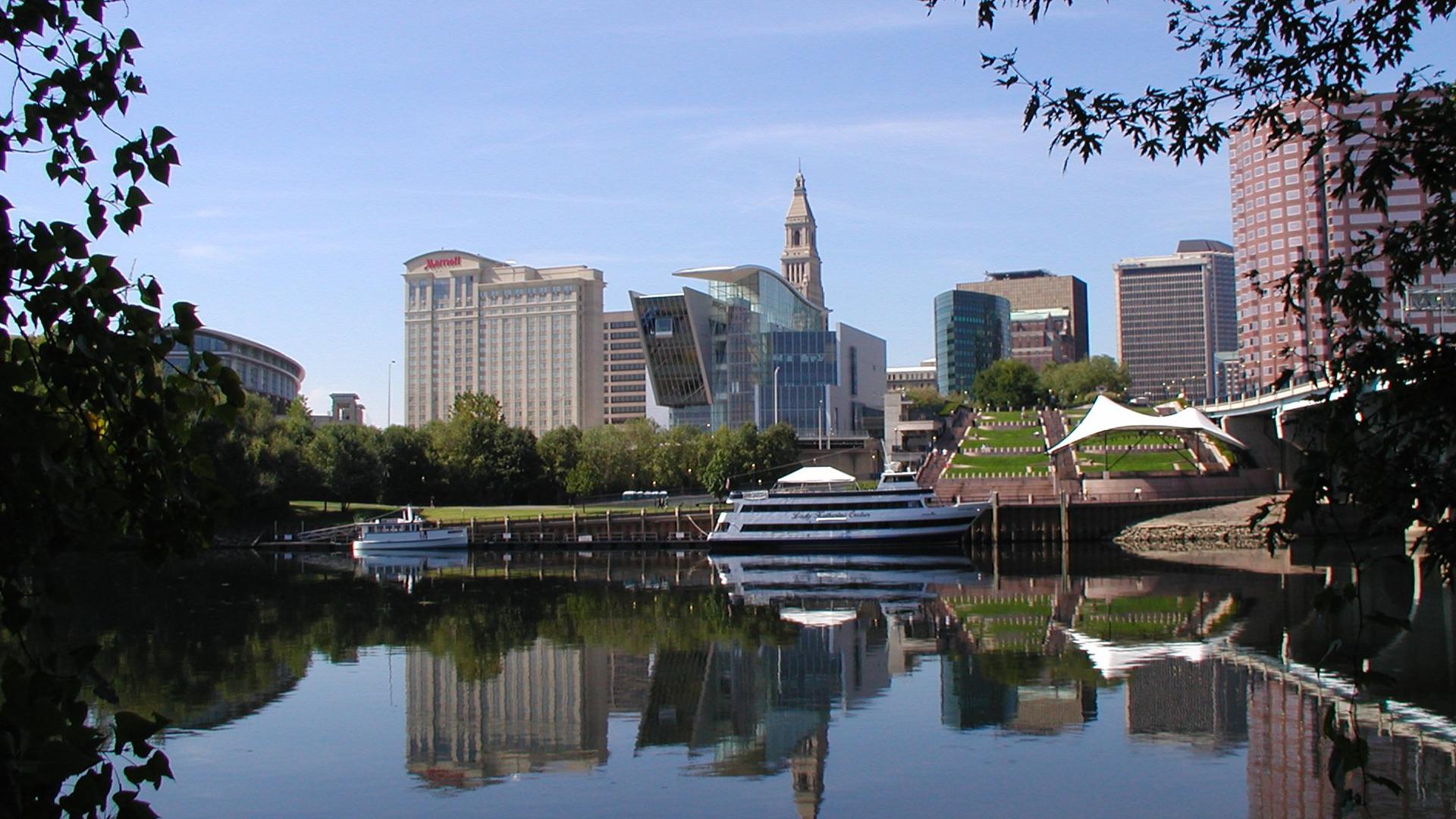 Our capital city of Hartford offers a variety of hotels & unique venues along the charming CT River.