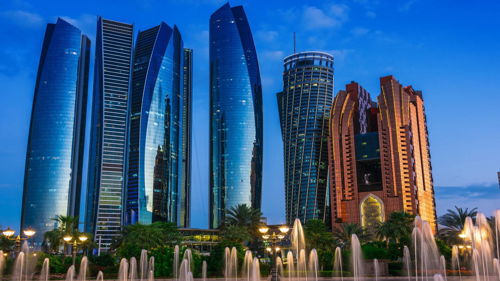 Meeting and event planning in Abu Dhabi with world’ most extravagantly modern architecture.