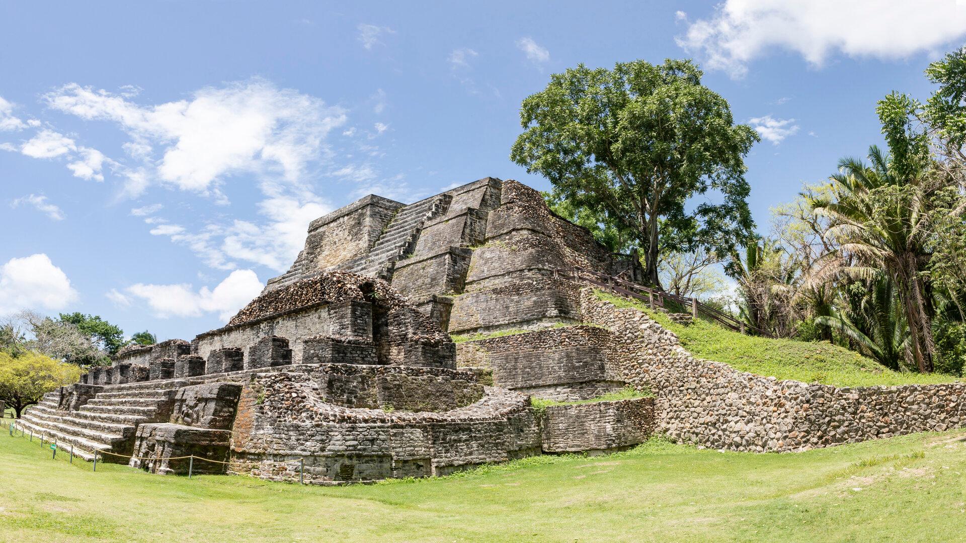 Meeting and event planning in Belize is most frequently done by destination wedding planners.