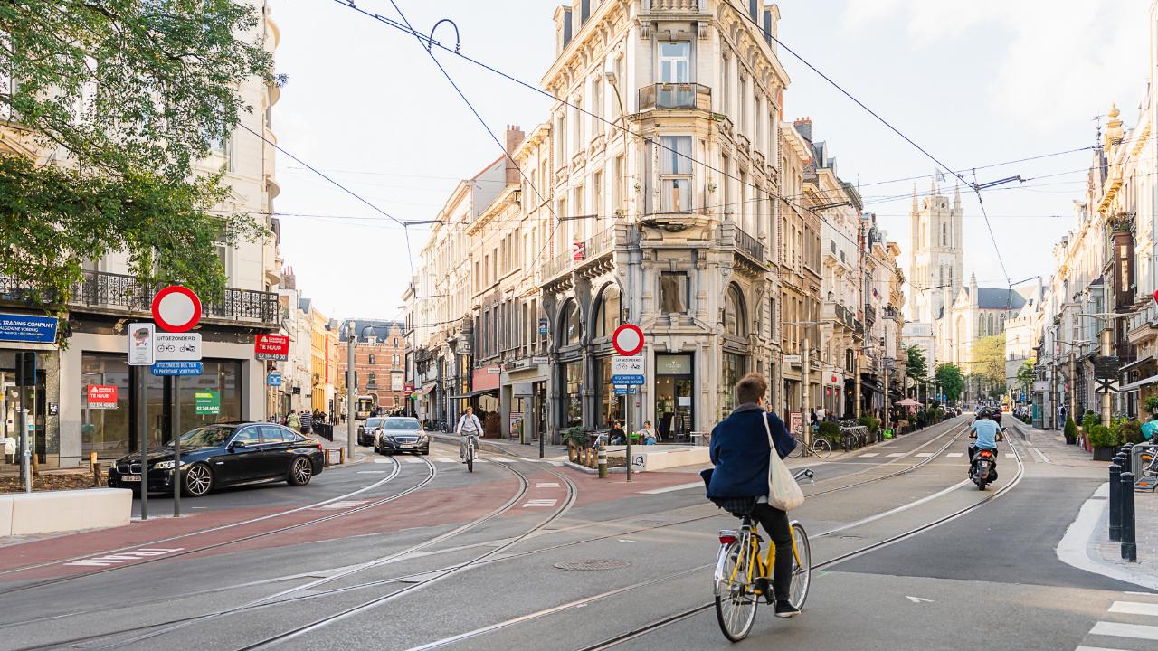 Getting around in Ghent