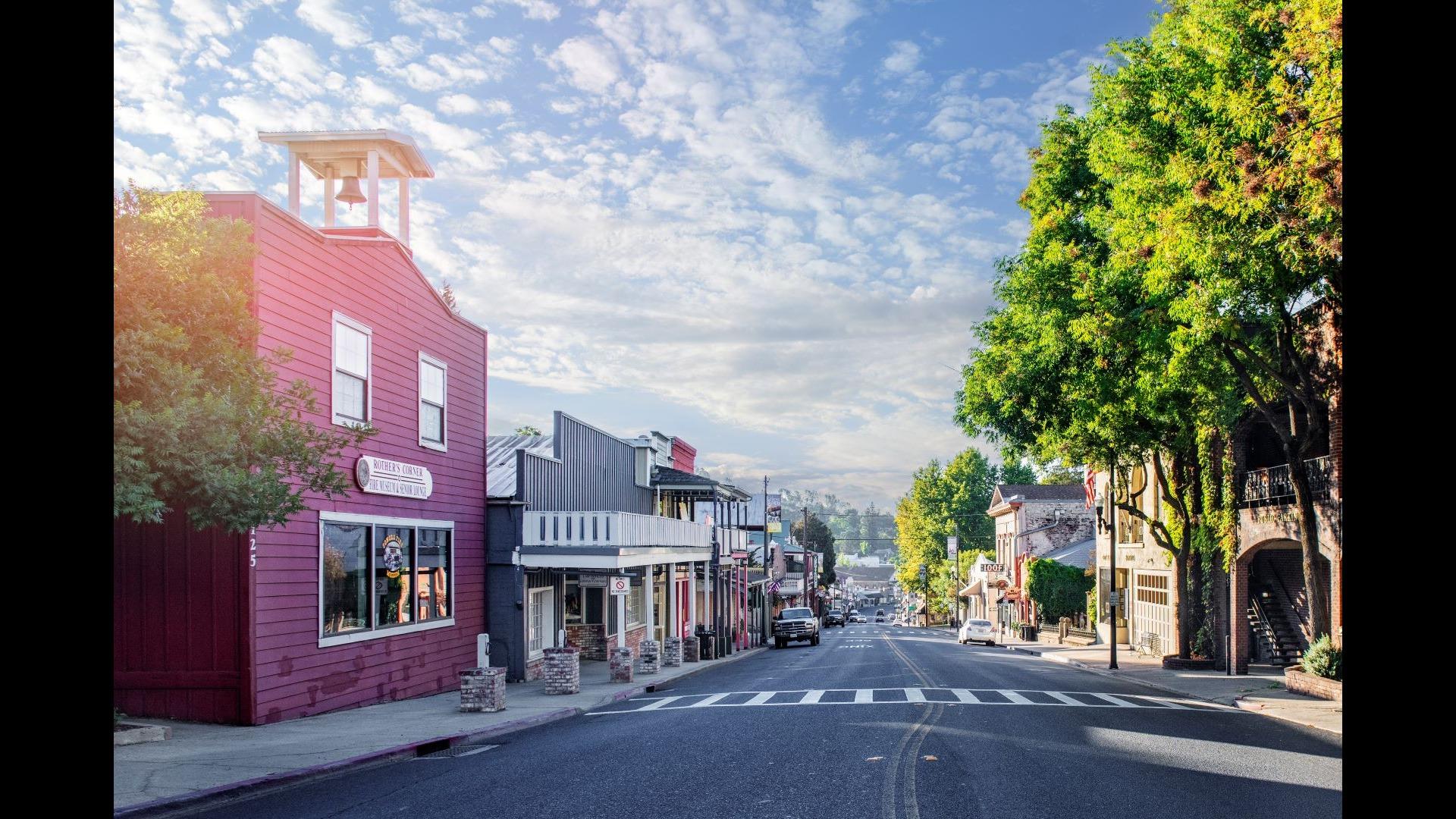 Turn Meetings Into Memories in Tuolumne County’s Unrivaled Wilderness.