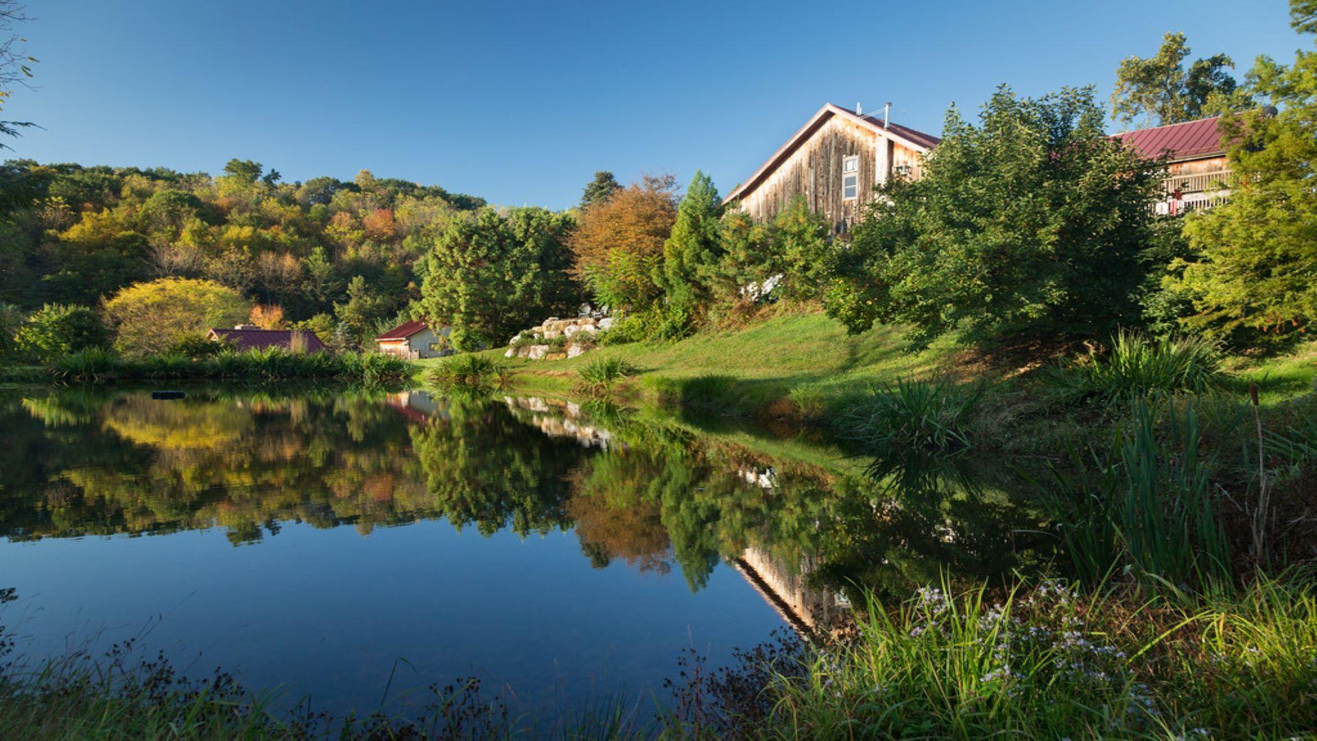 Inspired meetings. Distinctive spaces. Memorable Experiences.