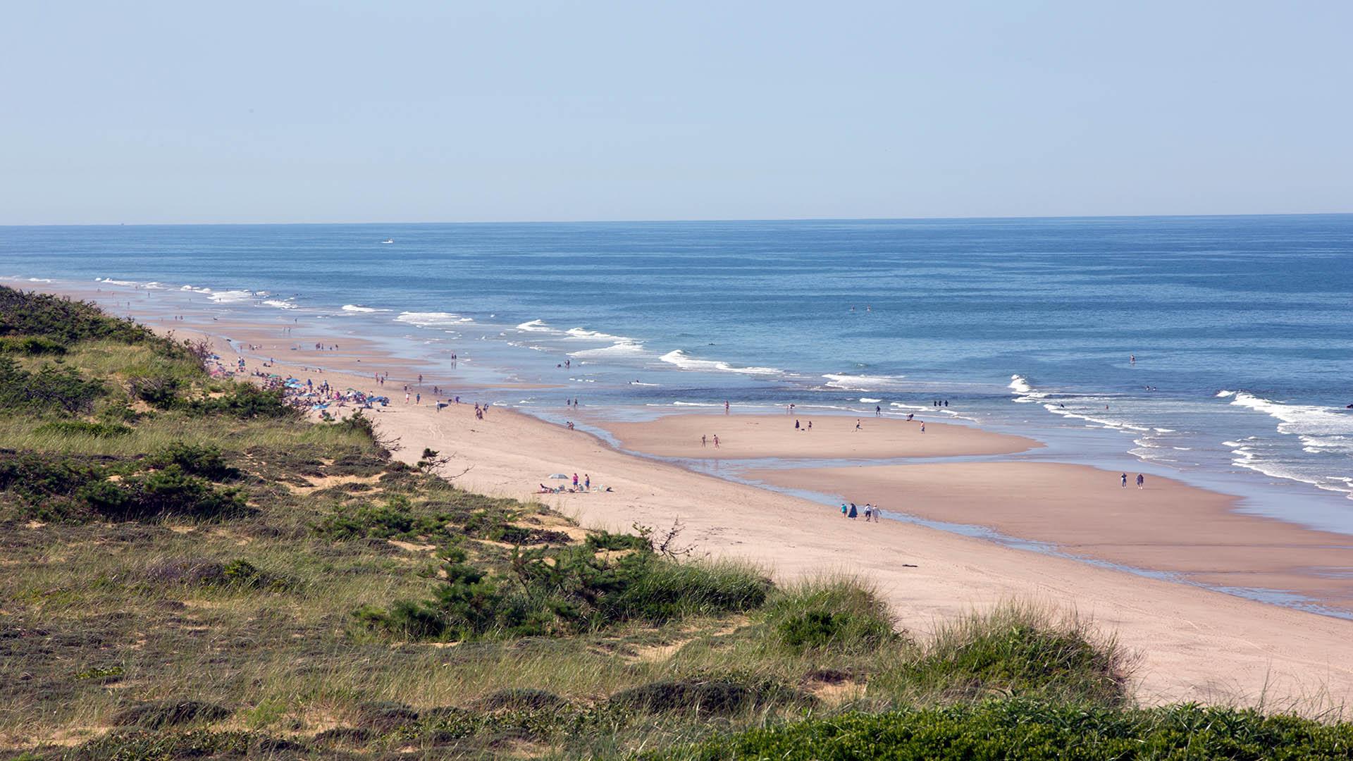 How about a stunning meeting by the sea to make your occasion memorable for years to come?