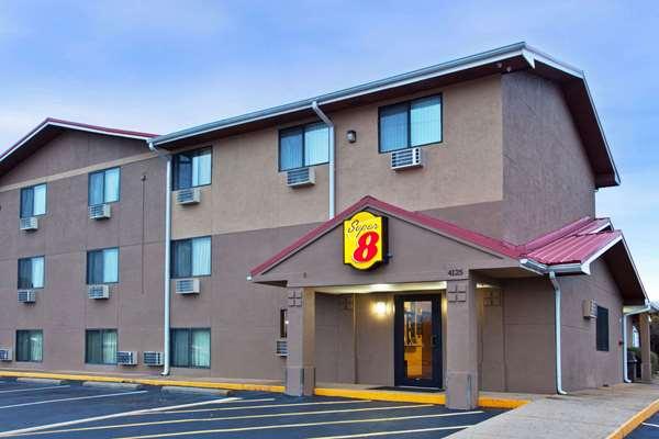 Super 8 by Wyndham Tuscaloosa