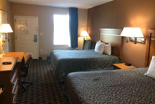 Days Inn by Wyndham Columbus