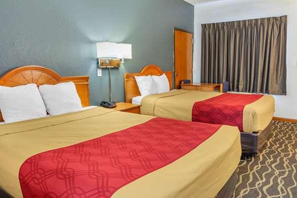 Econo Lodge Inn and Suites