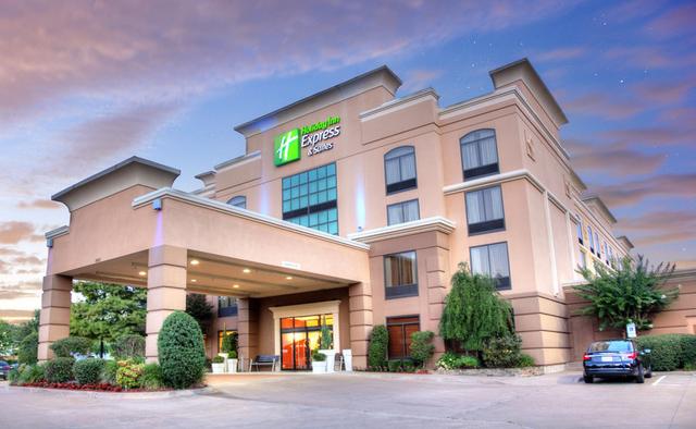 Holiday Inn Express Hotel & Suites Tyler South