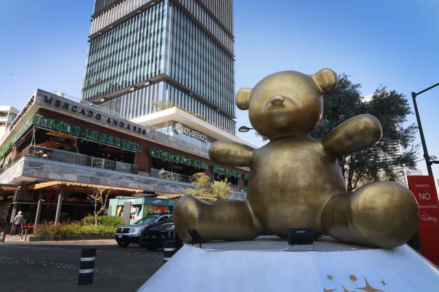 voco Guadalajara Neruda