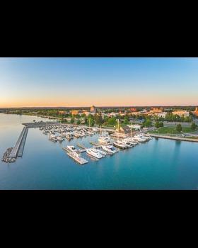 Traverse City: A Pleasure Doing Business