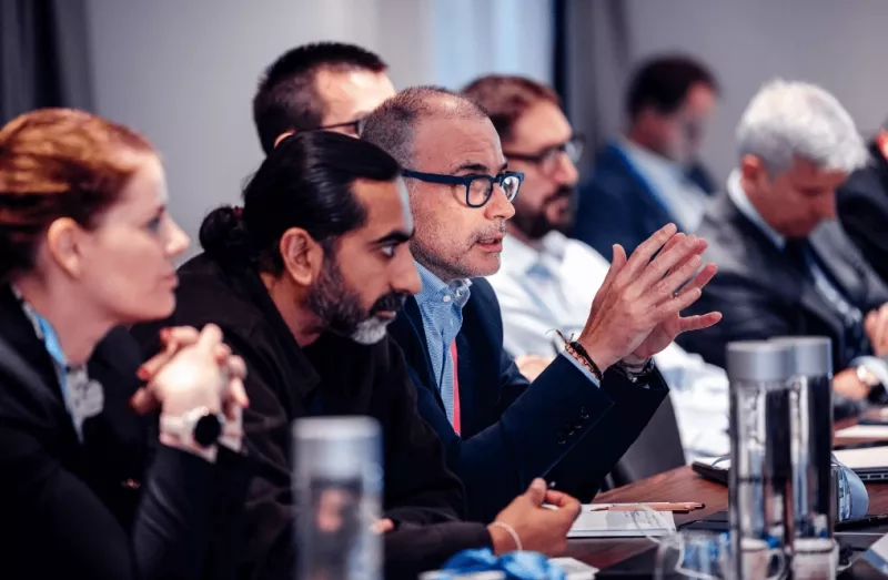 What is a roundtable Discussion?