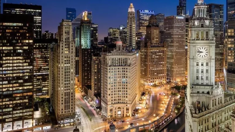 LondonHouse Chicago, Curio Collection by Hilton