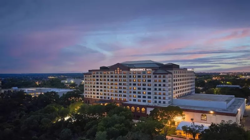 Renaissance Austin Hotel