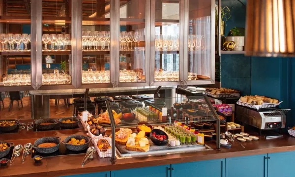 Things to Do in Toronto, Canada Beyond the Tourist Spots