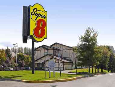 Super 8 by Wyndham Stroudsburg i East Stroudsburg, PA