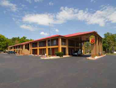 Super 8 by Wyndham Defuniak Springs em Defuniak Springs, FL