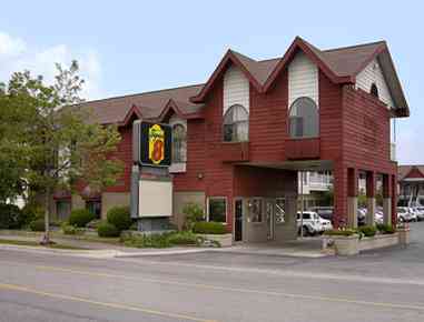 Super 8 by Wyndham Mackinaw City/Beachfront Area em Mackinaw City, MI