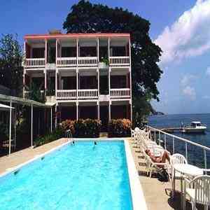 Roseau, DM 的 Anchorage Hotel Whale Watch And Dive Centre