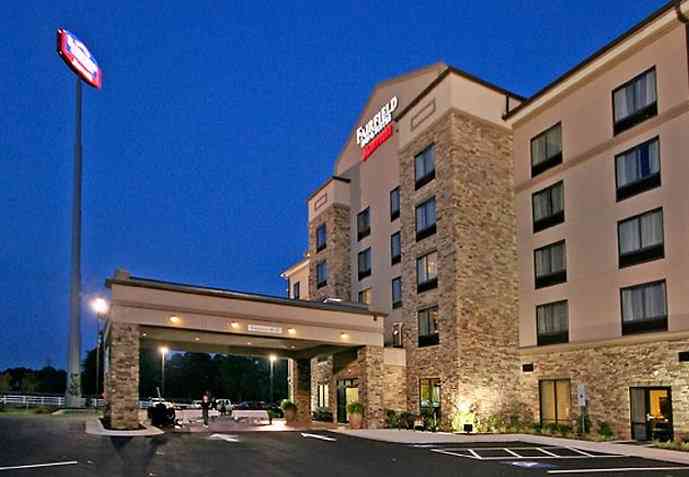 Fairfield by Marriott Inn & Suites Elkin Jonesville в Elkin, NC