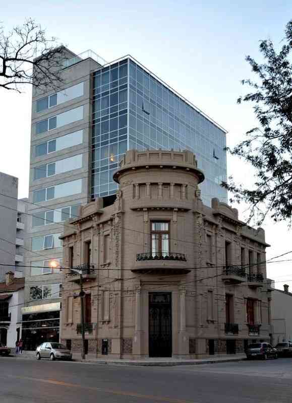 Salta, AR 的 Design Suites Salta