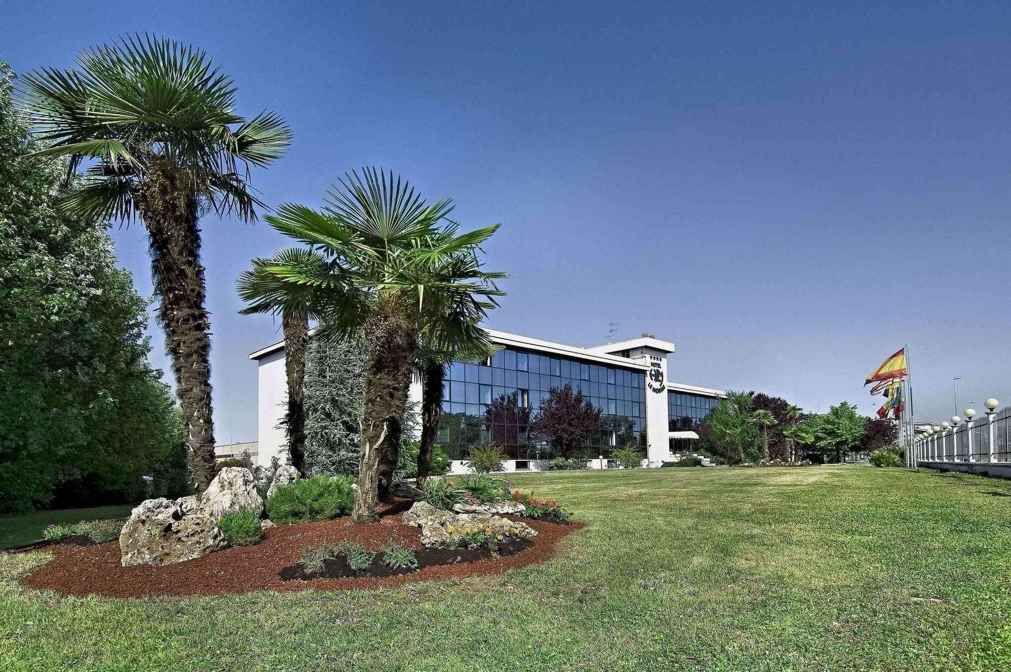 Cusago, IT 的 Hotel Le Moran