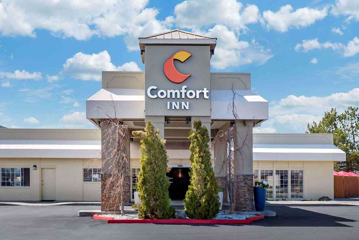 克拉马斯瀑布, OR 的 Comfort Inn and Suites Klamath Falls