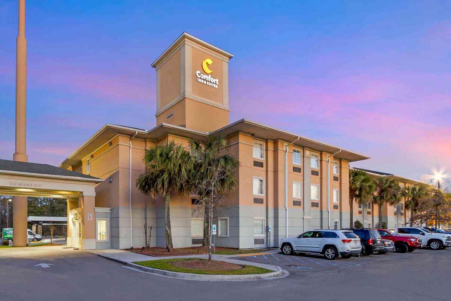 Comfort Inn and Suites Convention Center em North Charleston, SC