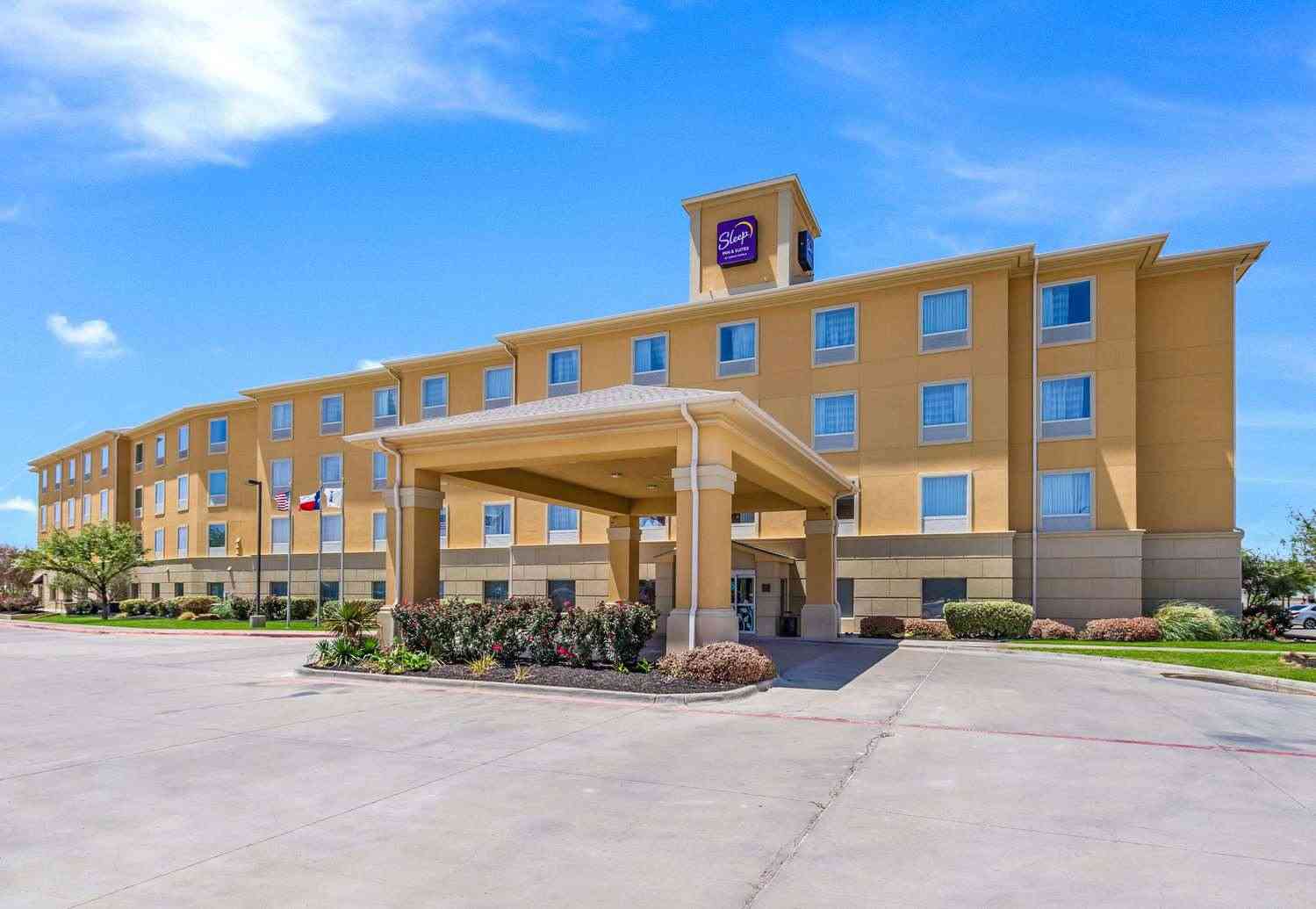 Sleep Inn and Suites Midland в Midland, TX