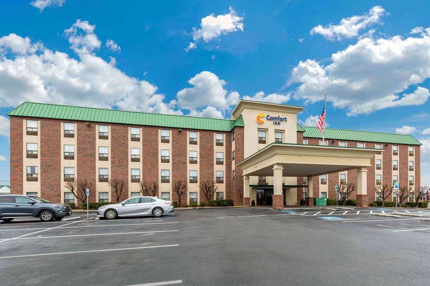 Comfort Inn Aikens Center, Martinsburg, WV