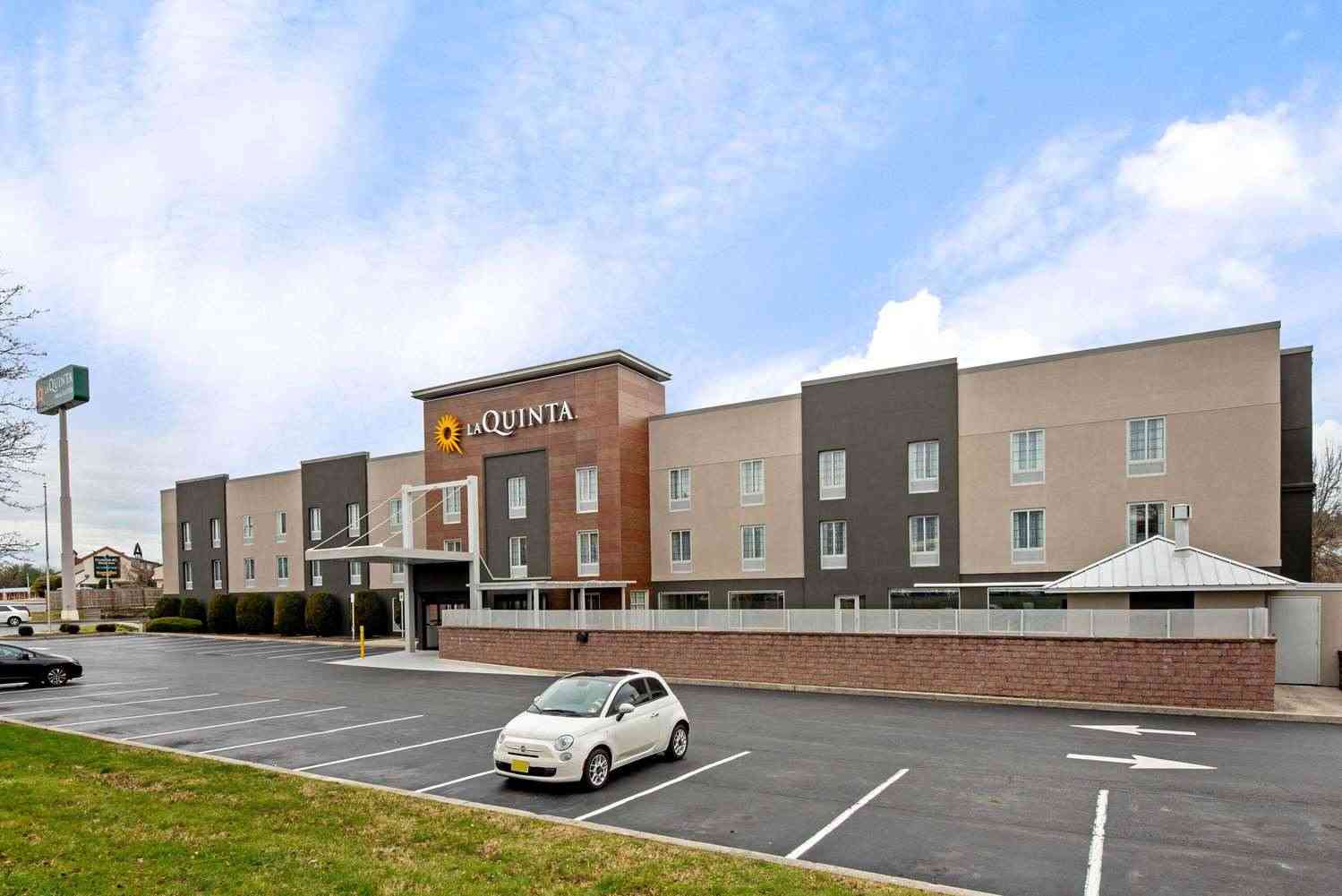 New Cumberland, PA의 La Quinta Inn & Suites by Wyndham New Cumberland-Harrisburg