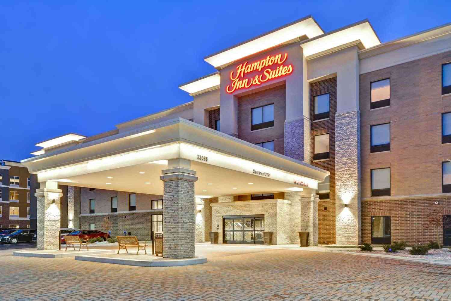 Warren, MI의 Hampton Inn & Suites Detroit/Warren