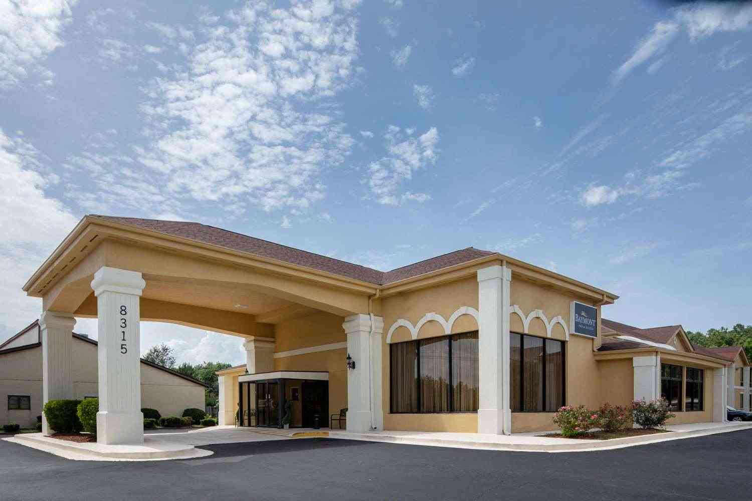 Baymont by Wyndham Douglasville Atlanta в Douglasville, GA