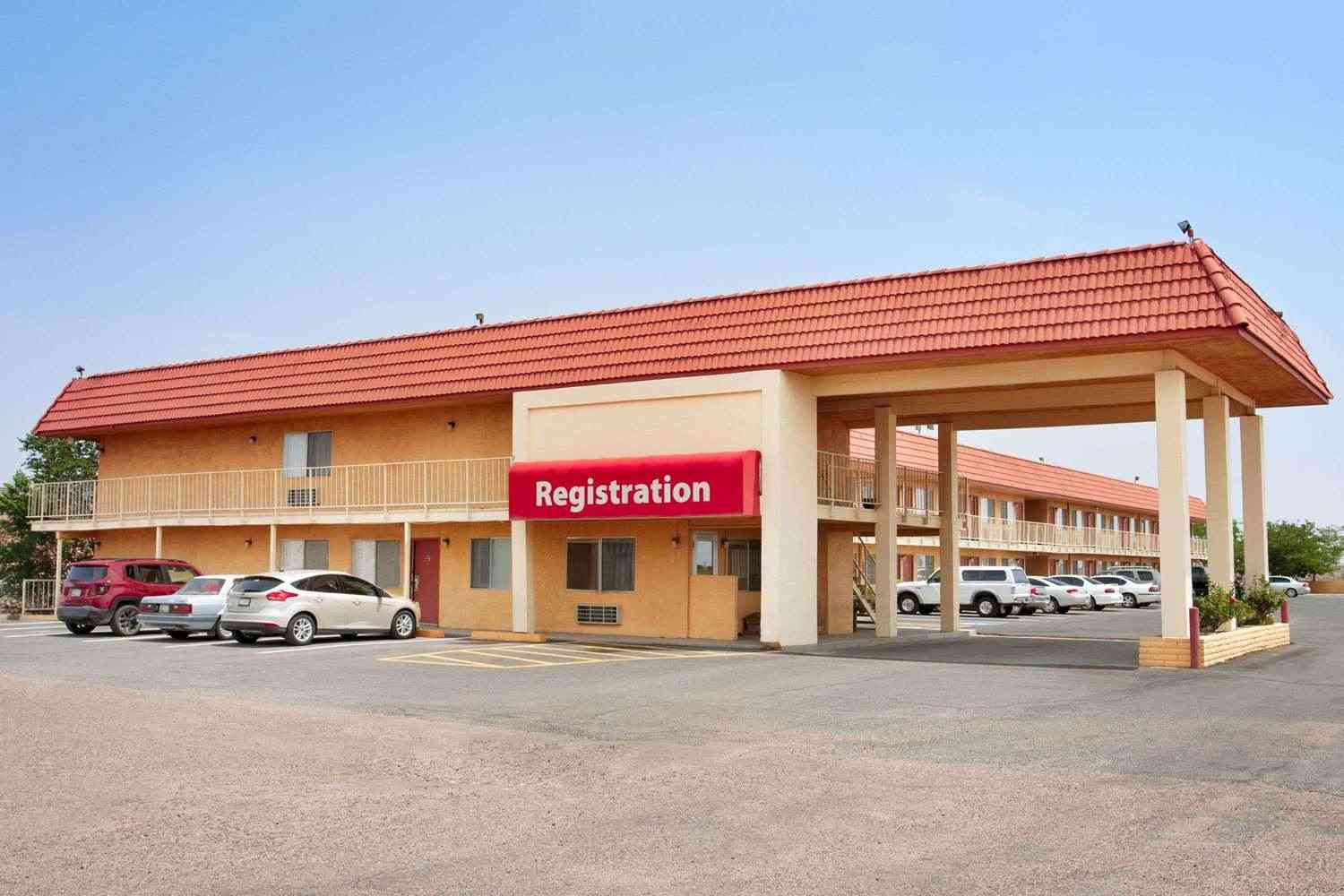 Travelodge by Wyndham Winslow in Winslow, AZ