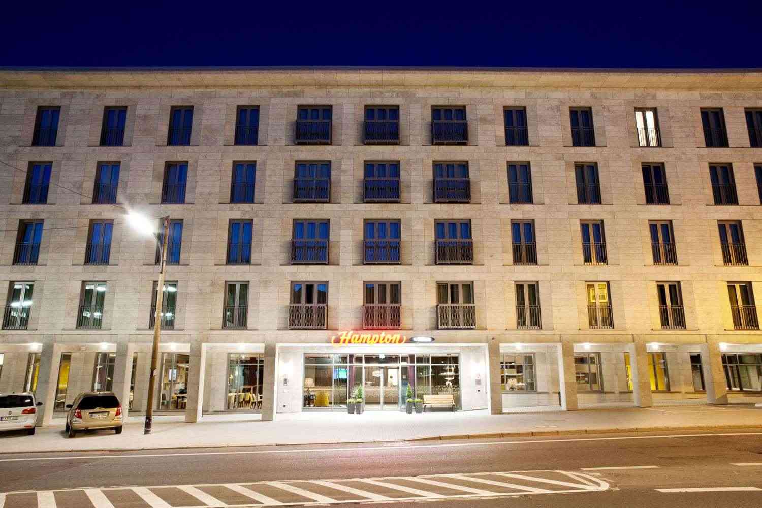 Hampton by Hilton Dortmund Phoenix See a Dortmund, DE