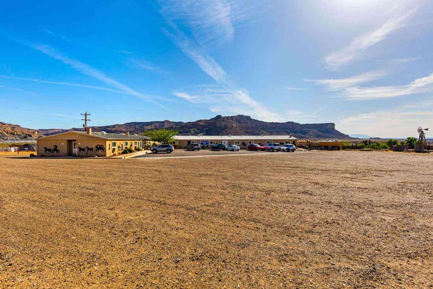 Rodeway Inn and Suites Big Water - Antelope Canyon, Big Water, UT