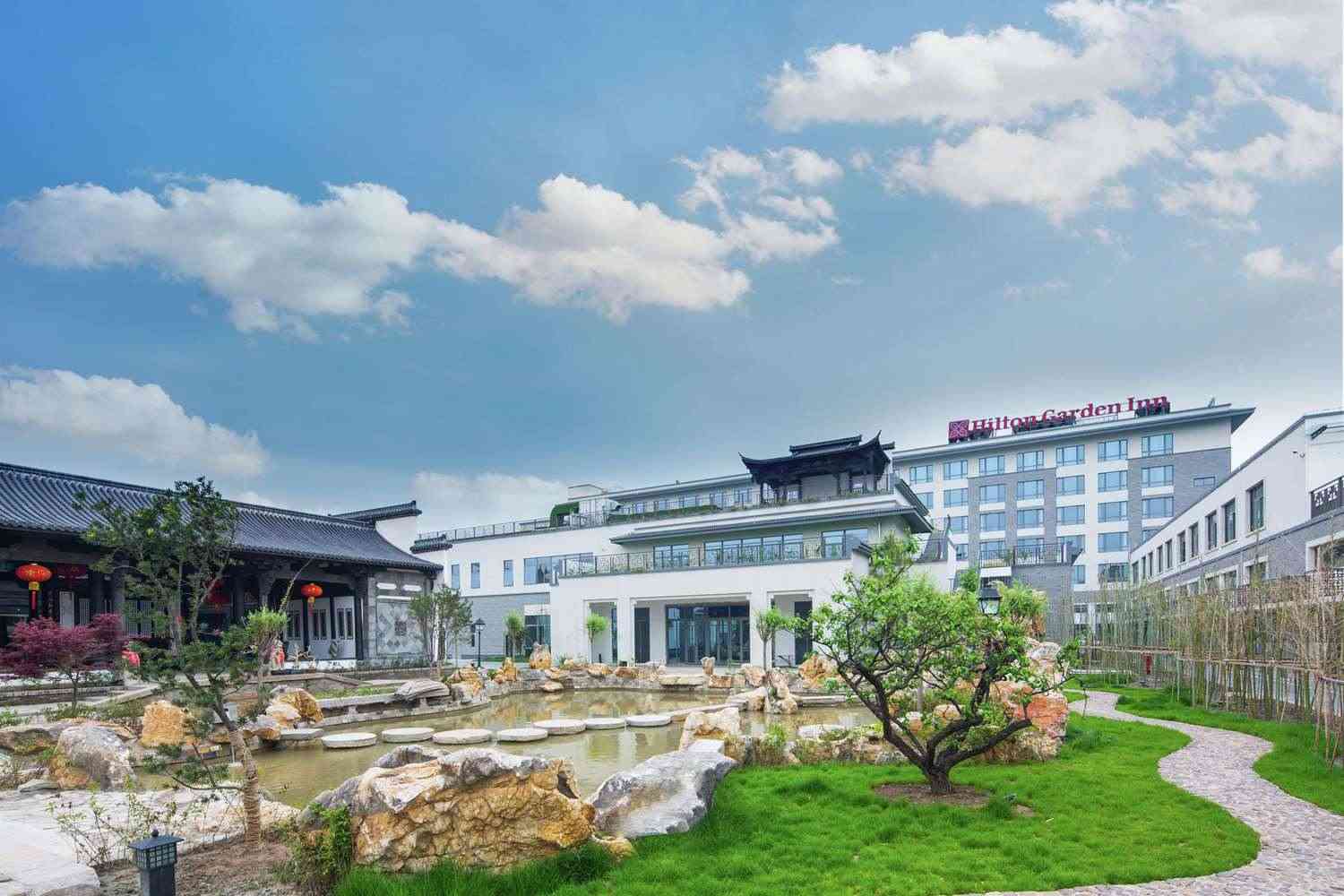 启东, CN 的 Hilton Garden Inn Qidong