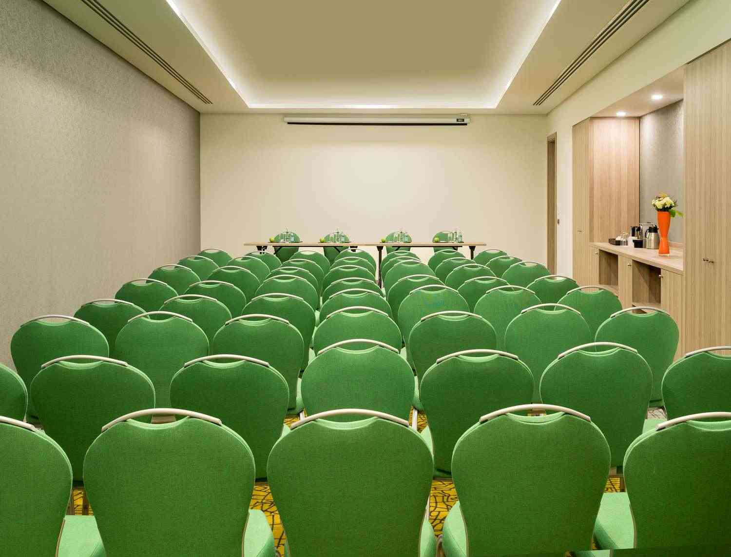 Istanbul, TR 的 Park Inn by Radisson Istanbul Airport, Odayeri