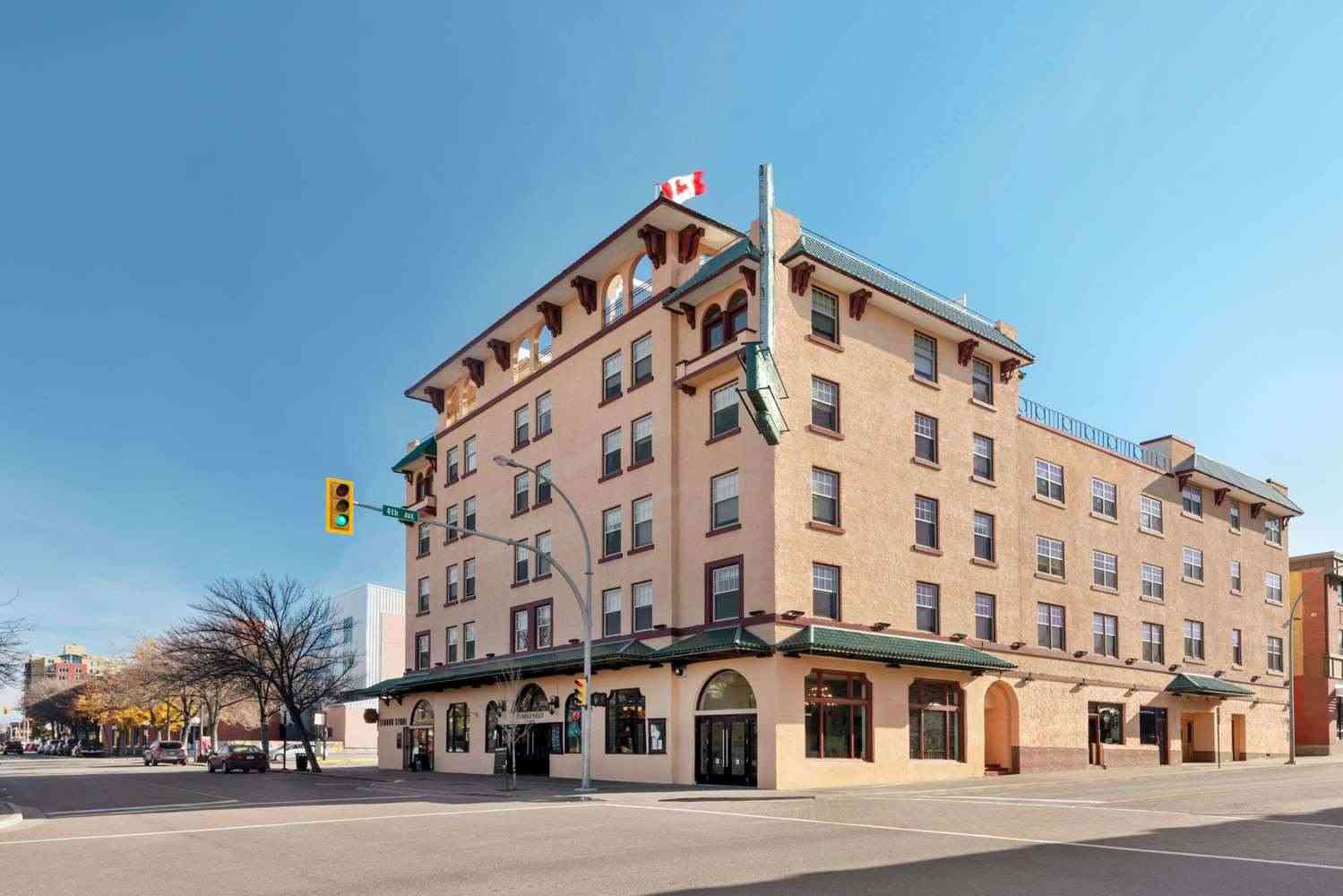 The Plaza Hotel Downtown, Trademark Collection by Wyndham em Kamloops, BC