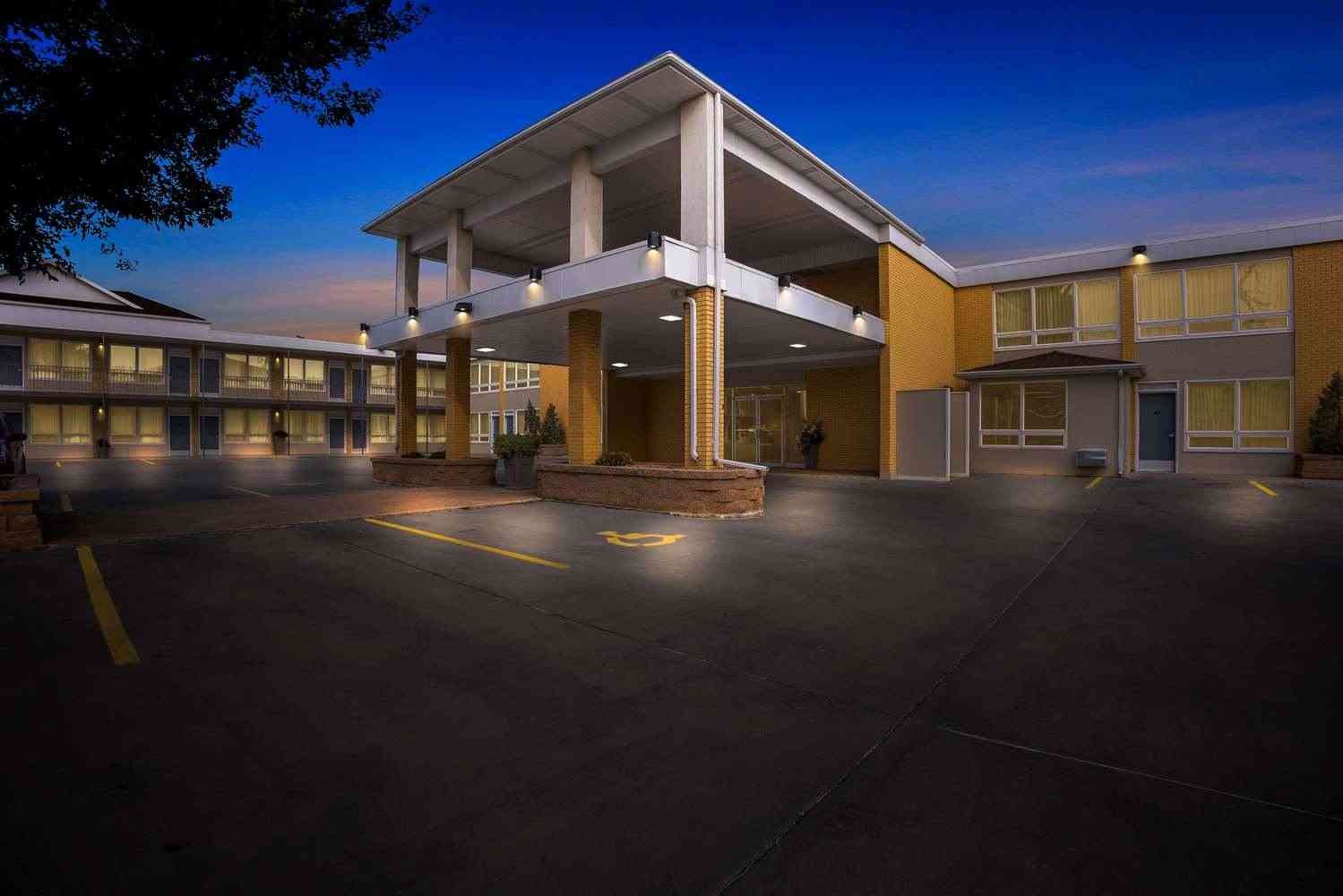 Best Western Lee's Motor Inn a Chamberlain, SD