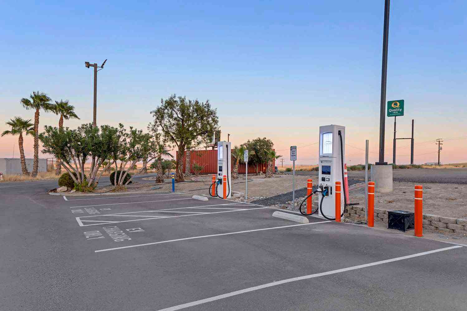 Kettleman City, CA 的 Quality Inn Kettleman City near Hwy 41