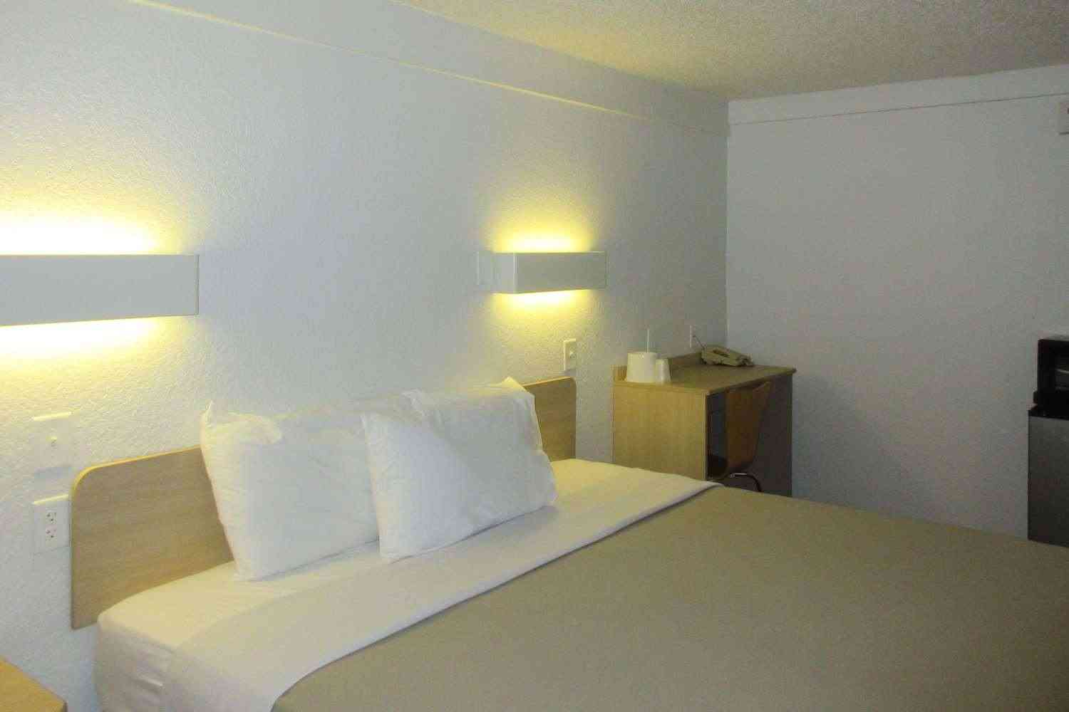 Rodeway Inn Washington, Washington, PA