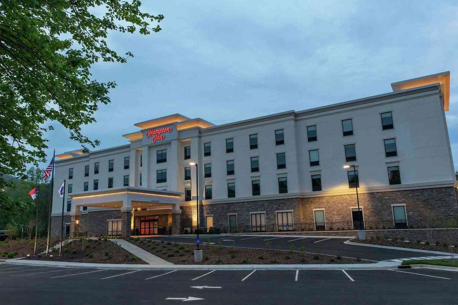 Hampton Inn Black Mountain в Black Mountain, NC