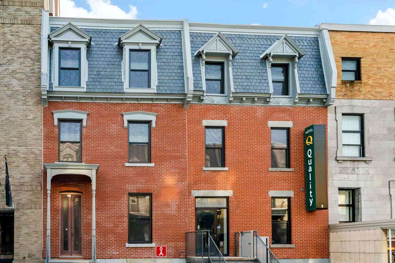 Montreal, QC 的 Quality Inn Centre-Ville