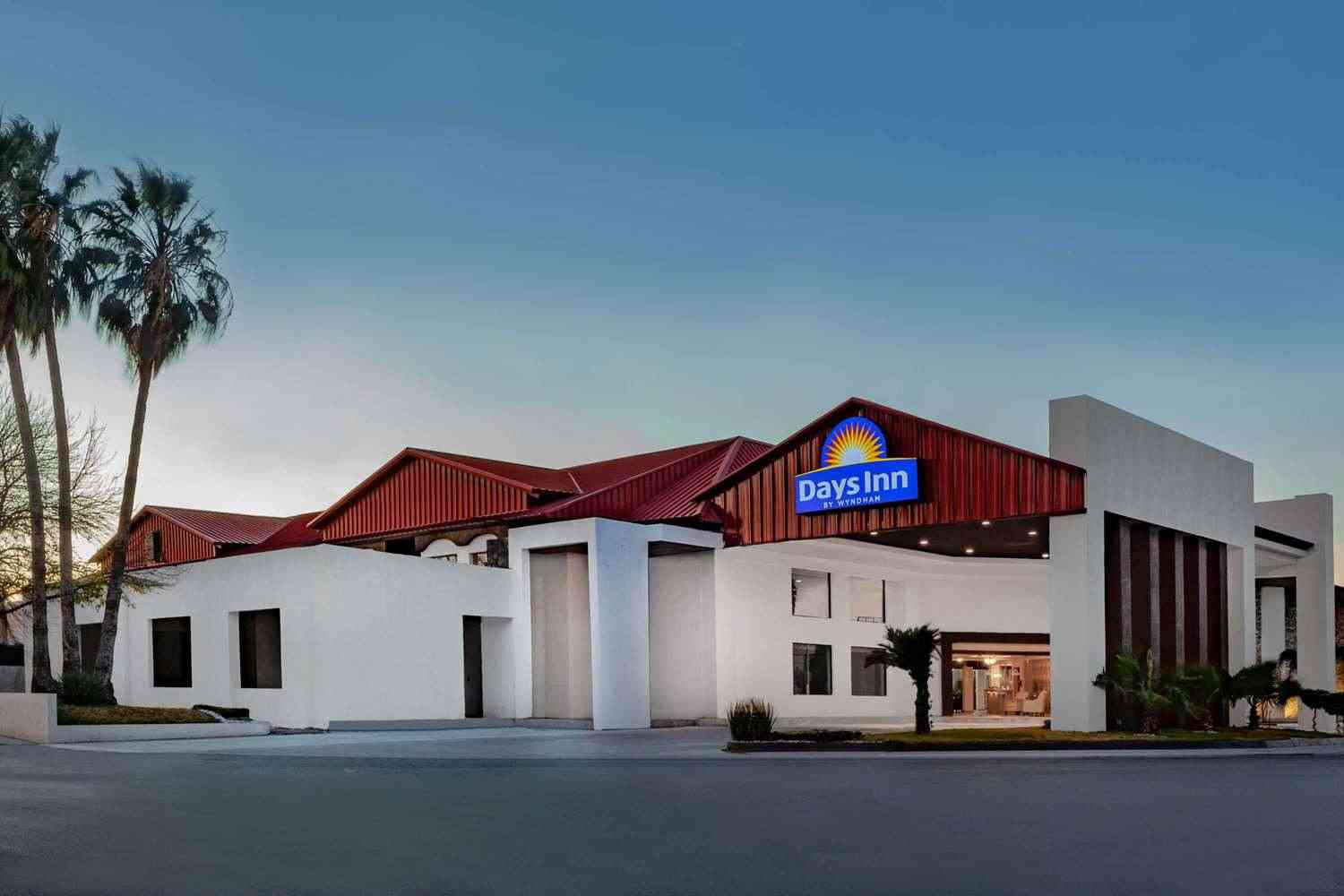 Piedras Negras, MX 的 Days Inn by Wyndham Piedras Negras