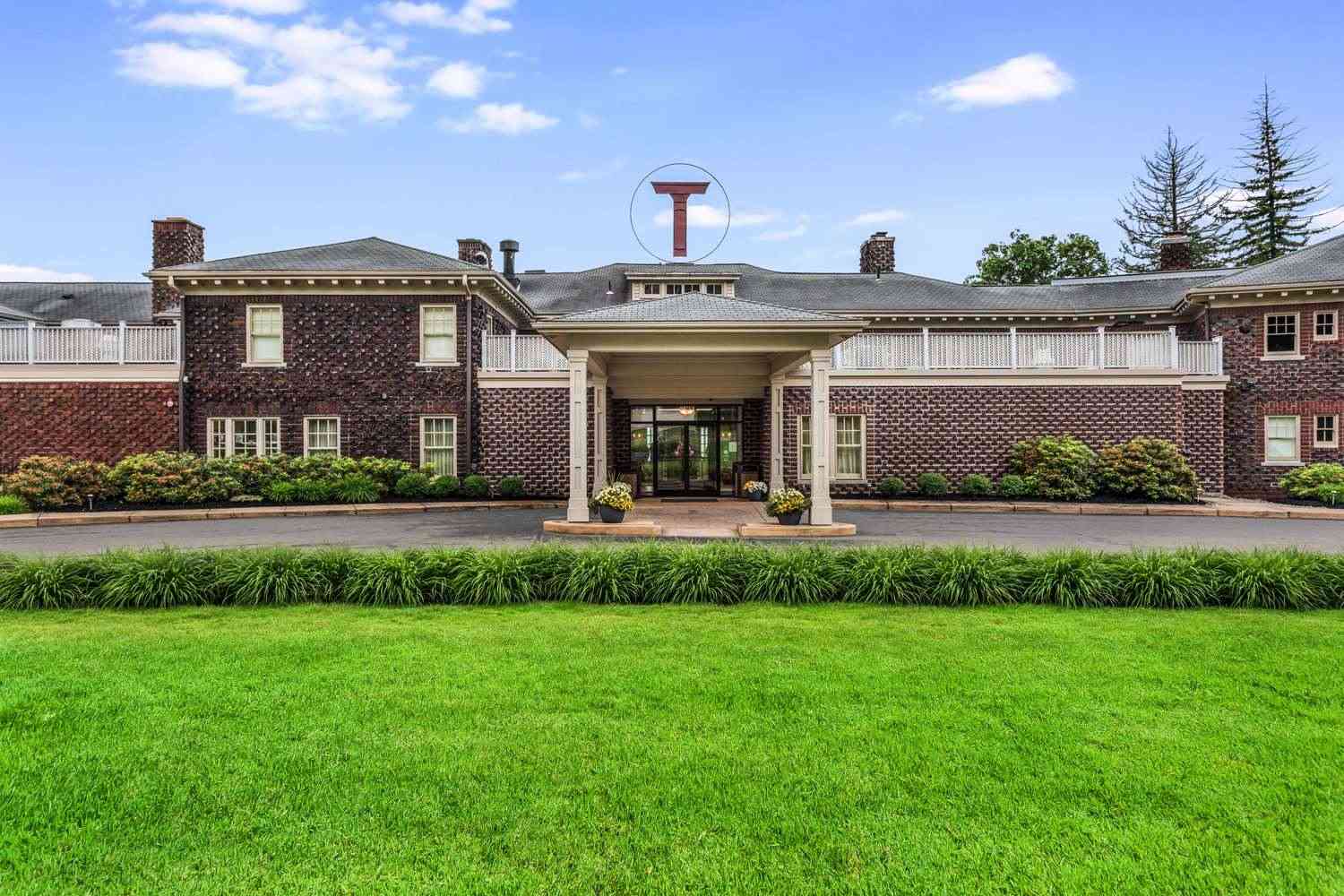 Binghamton, NY의 Traditions Hotel & Spa, an Ascend Hotel Collection Member