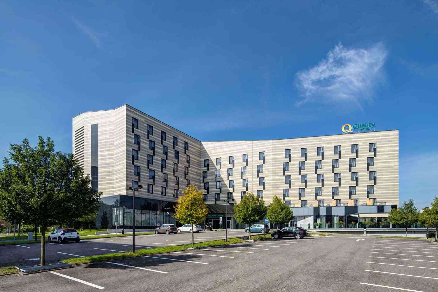 Ostrava, CZ 的 Quality Hotel Ostrava City