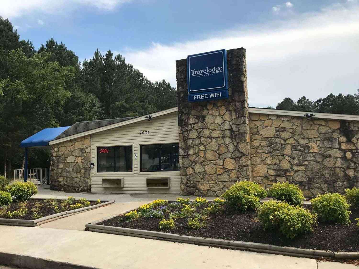 Fayetteville, NCにおけるTravelodge by Wyndham Fayetteville 