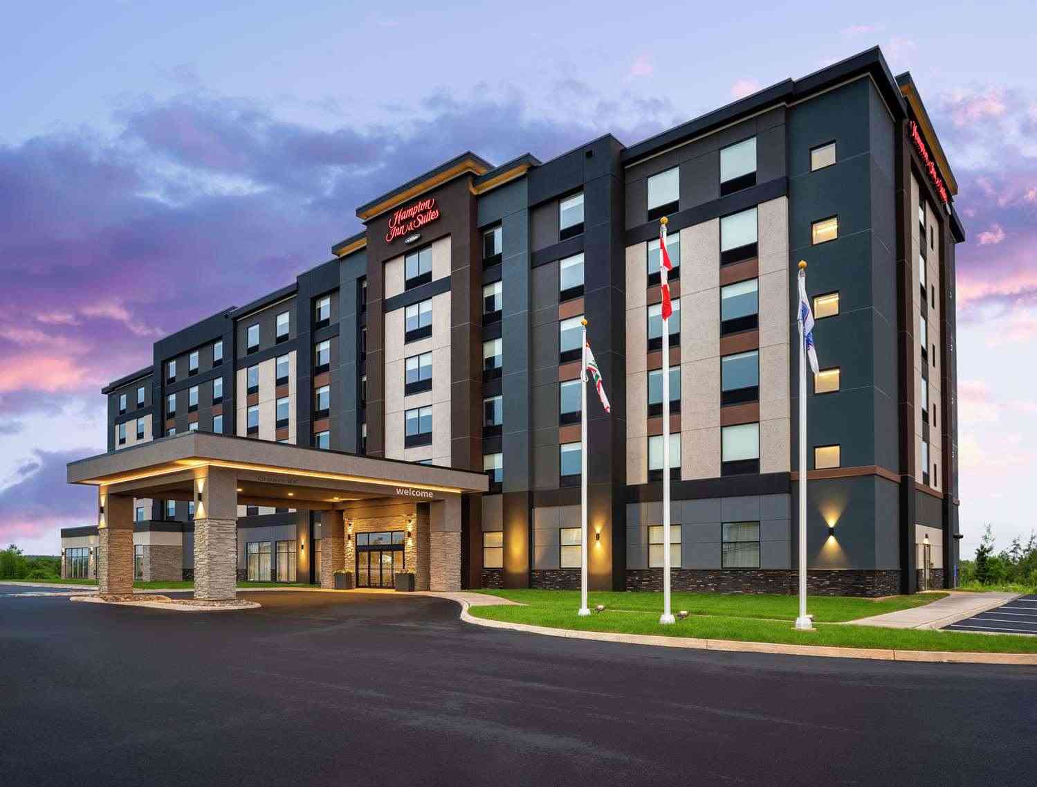 Hampton Inn & Suites Charlottetown в Charlottetown, PE
